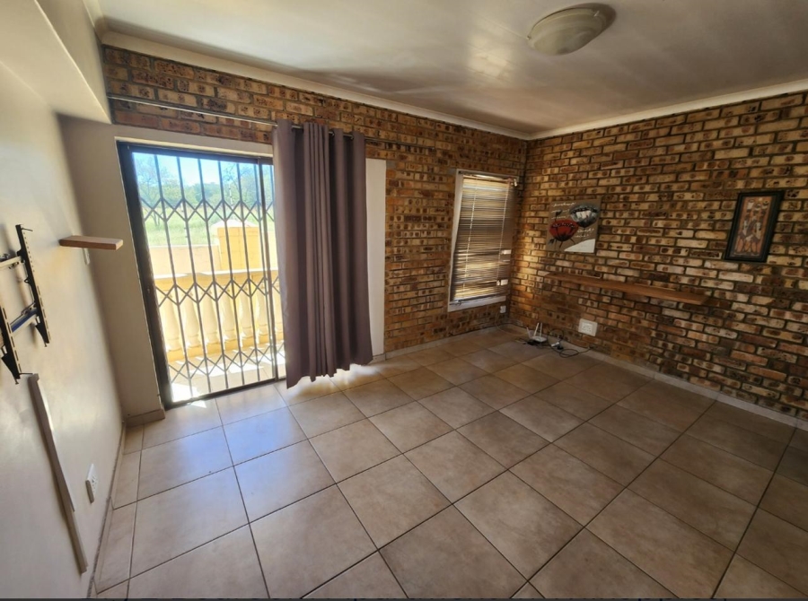 2 Bedroom Property for Sale in Wilkoppies North West